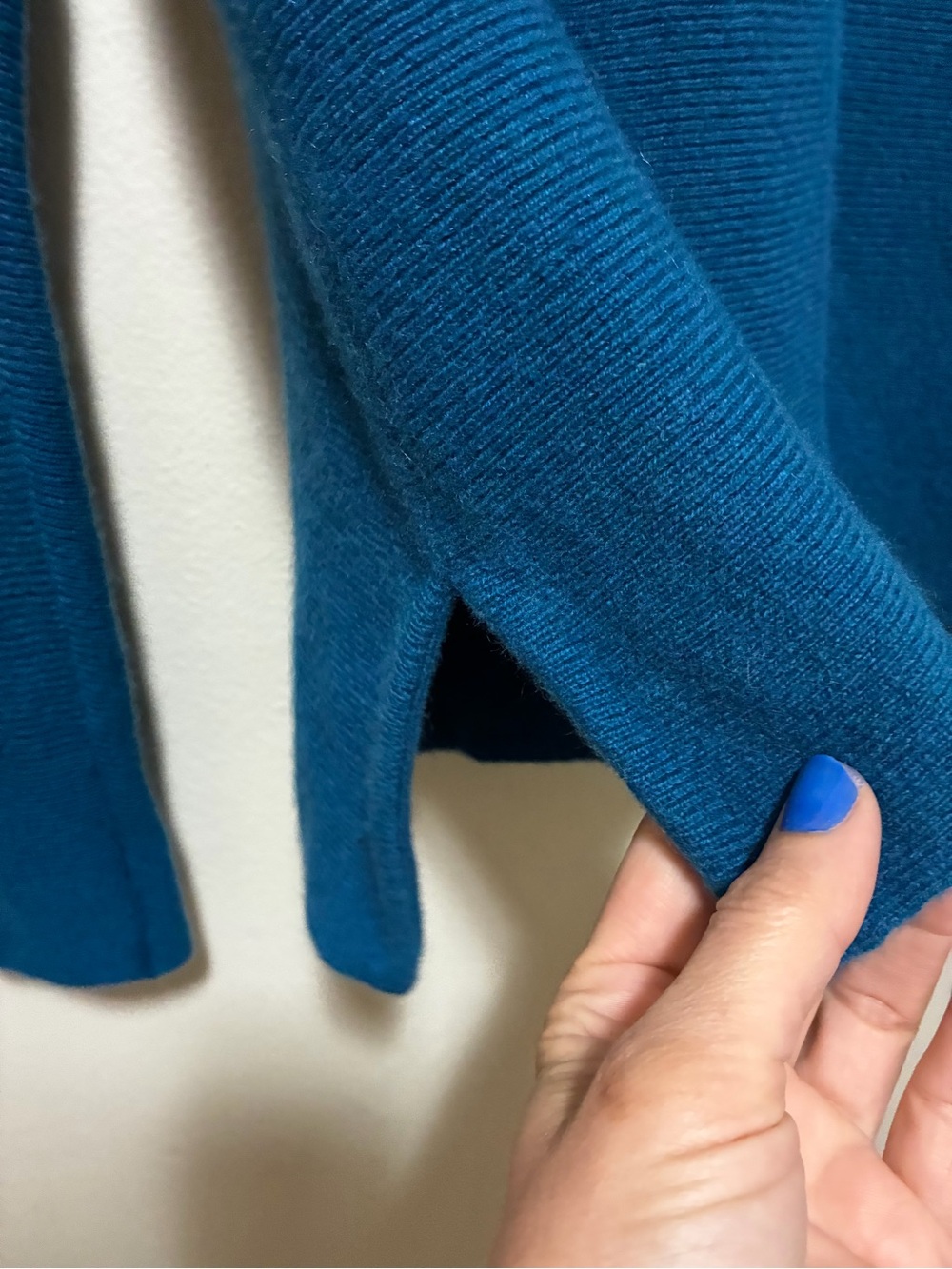 Garnet Hill Cable-Knit Cashmere Long Sleeve Sweater - Teal Blue size medium - Picture 4 of 7